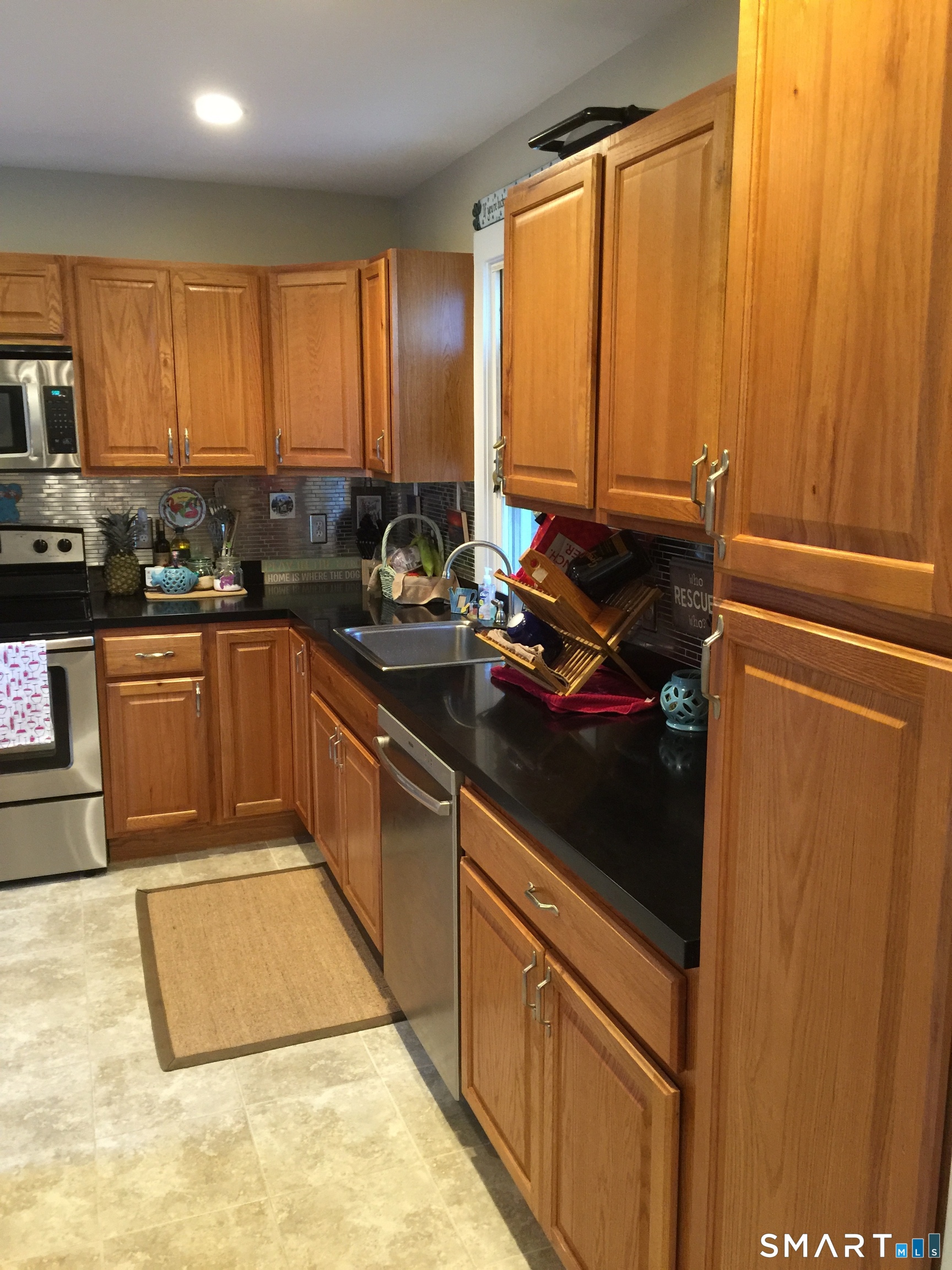 8 Lincoln Avenue Stonington CT 06379