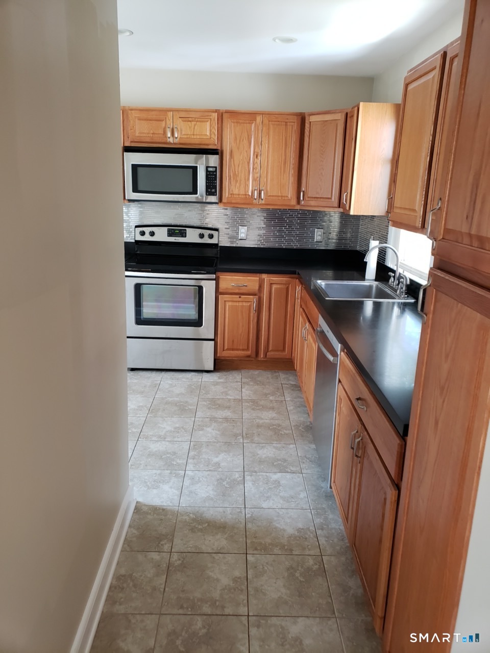 8 Lincoln Avenue Stonington CT 06379