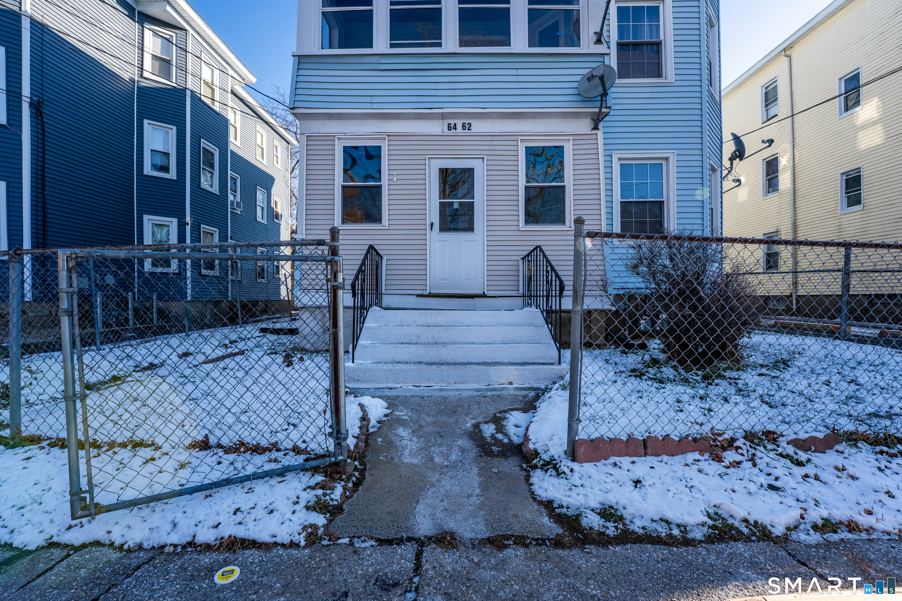 62 James Street Hartford CT 06106