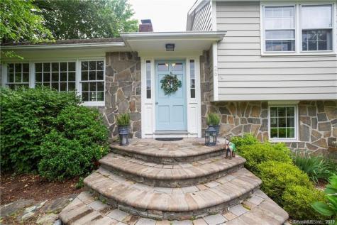 26 Sunset Hill Road Wilton CT 06897