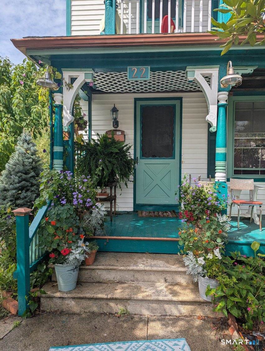 22 Stillman Avenue Stonington CT 06379