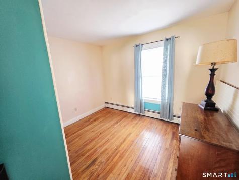 22 Stillman Avenue Stonington CT 06379