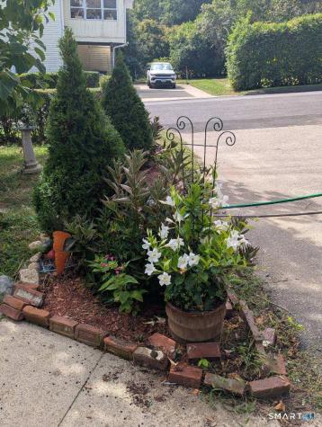 22 Stillman Avenue Stonington CT 06379