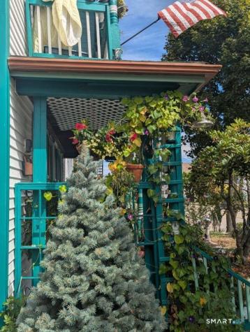 22 Stillman Avenue Stonington CT 06379