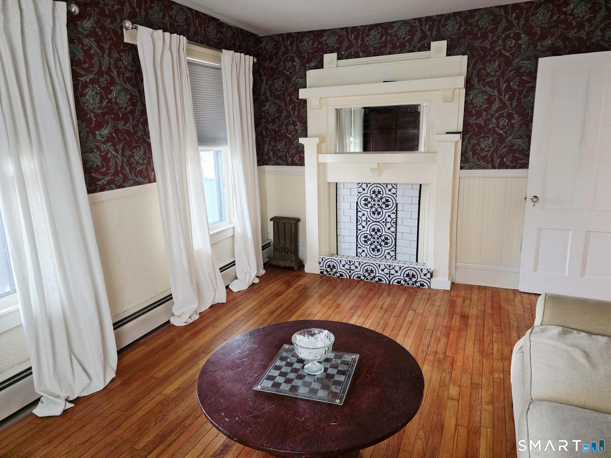 22 Stillman Avenue Stonington CT 06379