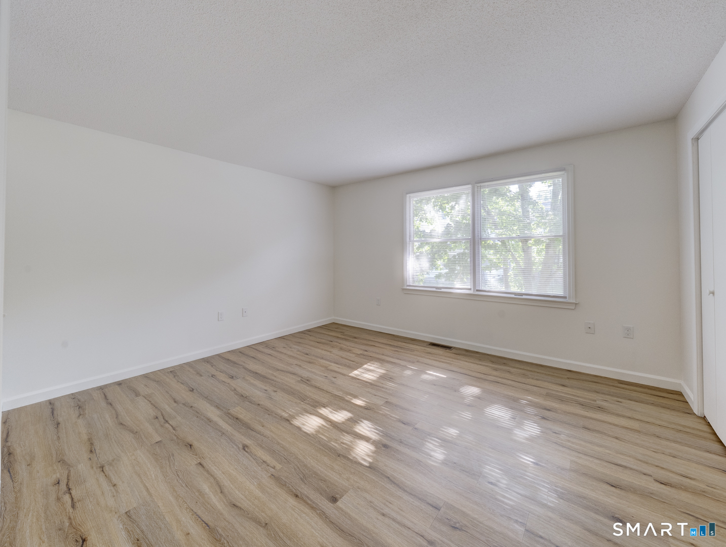 54 Oak Street Middletown CT 06457