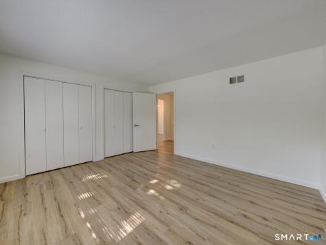 54 Oak Street Middletown CT 06457