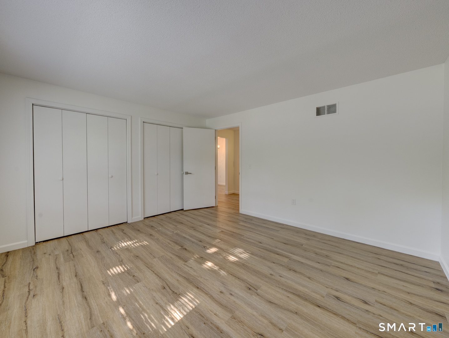 54 Oak Street Middletown CT 06457