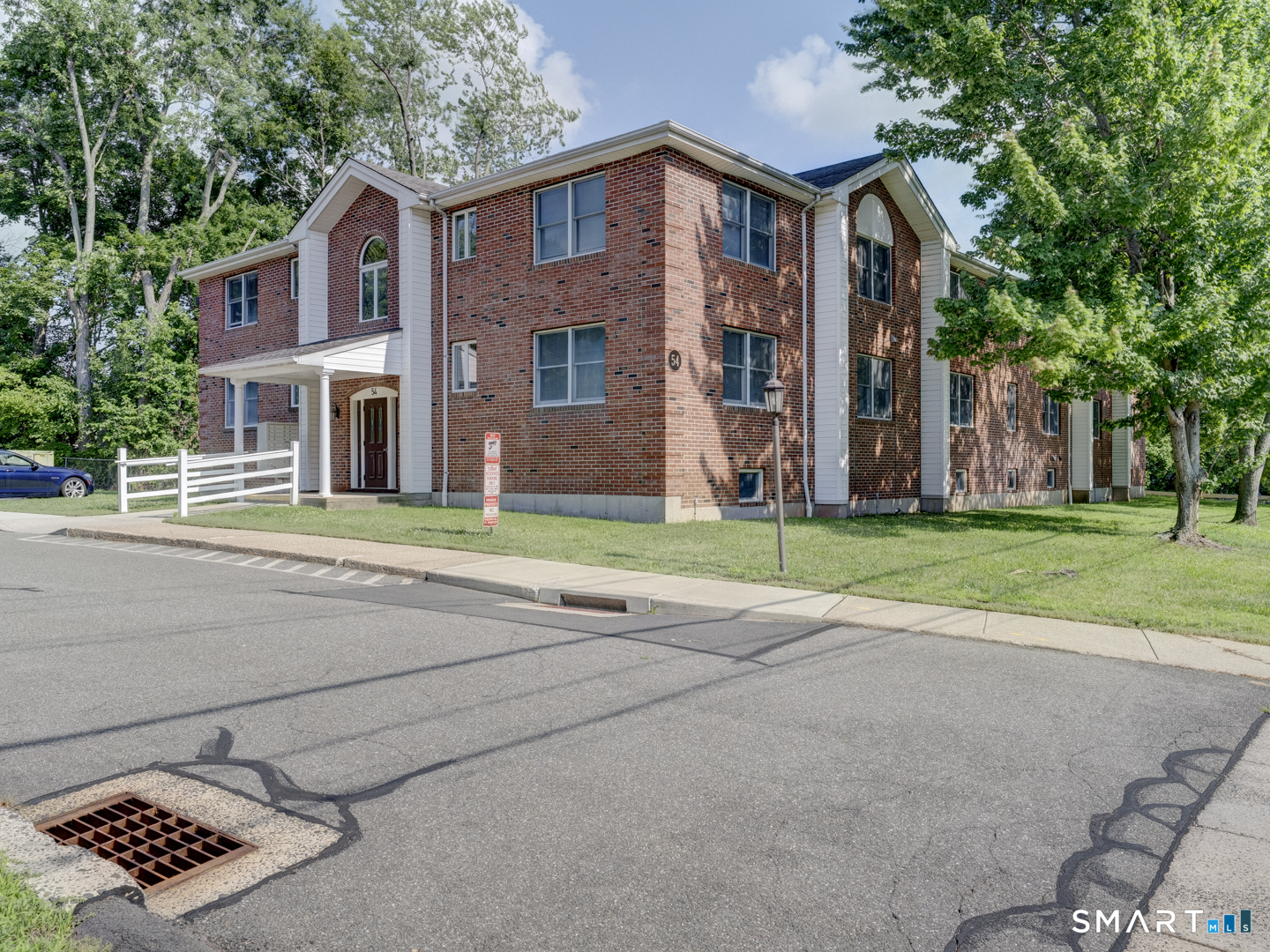 54 Oak Street Middletown CT 06457