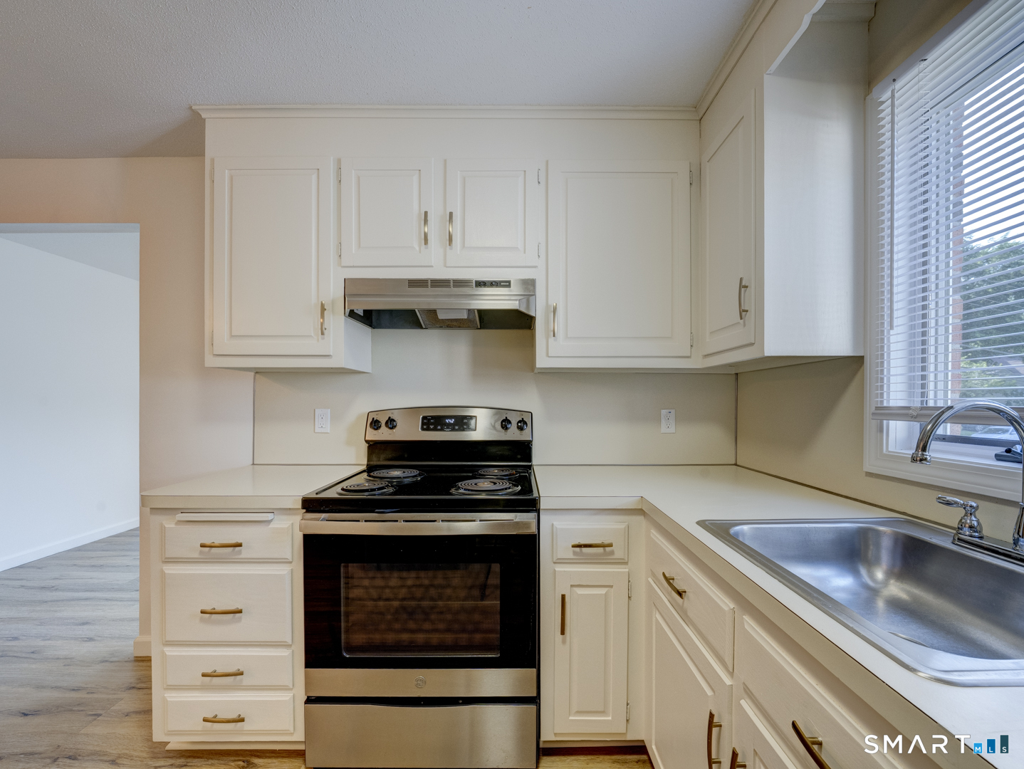 54 Oak Street Middletown CT 06457