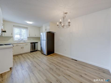 54 Oak Street Middletown CT 06457