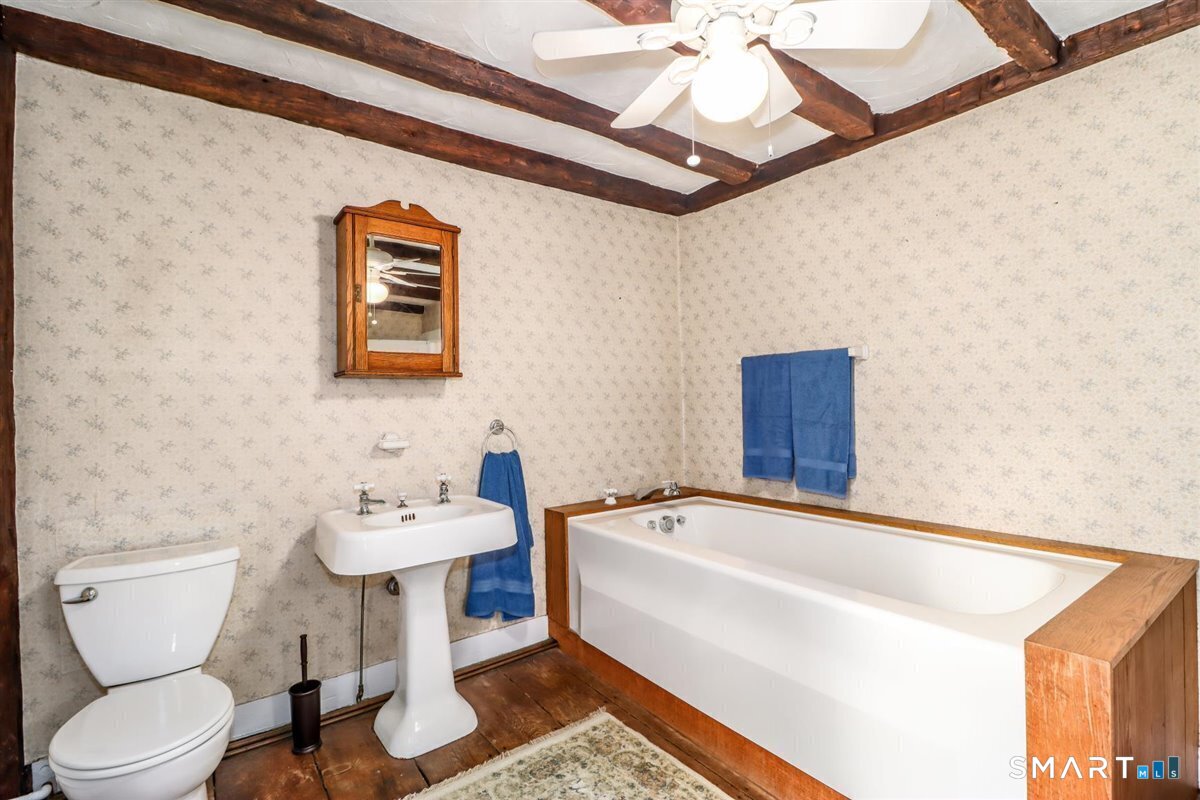 34 Old Park Lane Road New Milford CT 06776