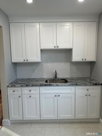 65 Avon Street Milford CT 06461