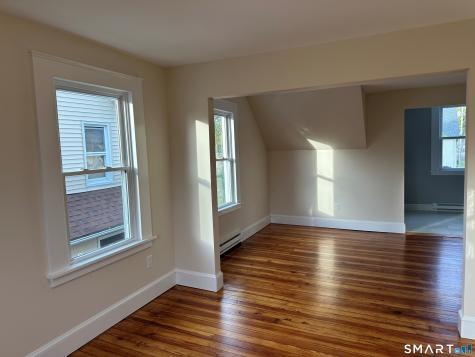 65 Avon Street Milford CT 06461