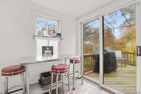 47 Hollow Tree Ridge Road Darien CT 06820