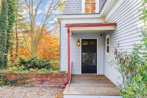 47 Hollow Tree Ridge Road Darien CT 06820