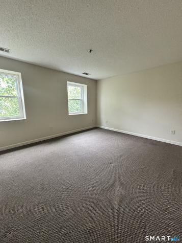 432 Judd Square Wallingford CT 06492