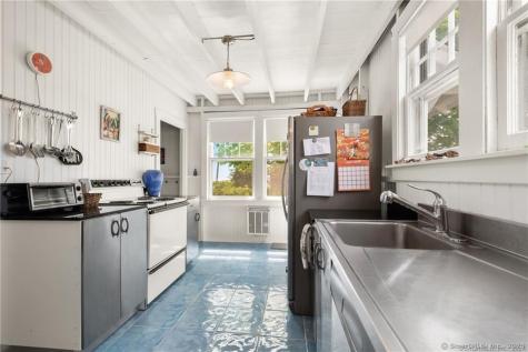 147 Overshores West Drive Madison CT 06443