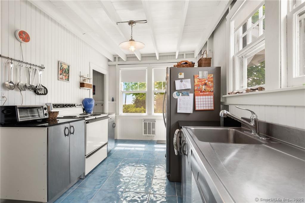 147 Overshores West Drive Madison CT 06443