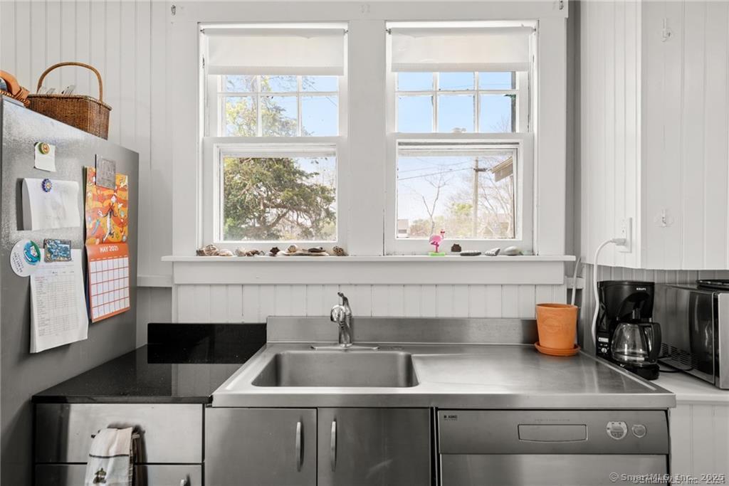 147 Overshores West Drive Madison CT 06443