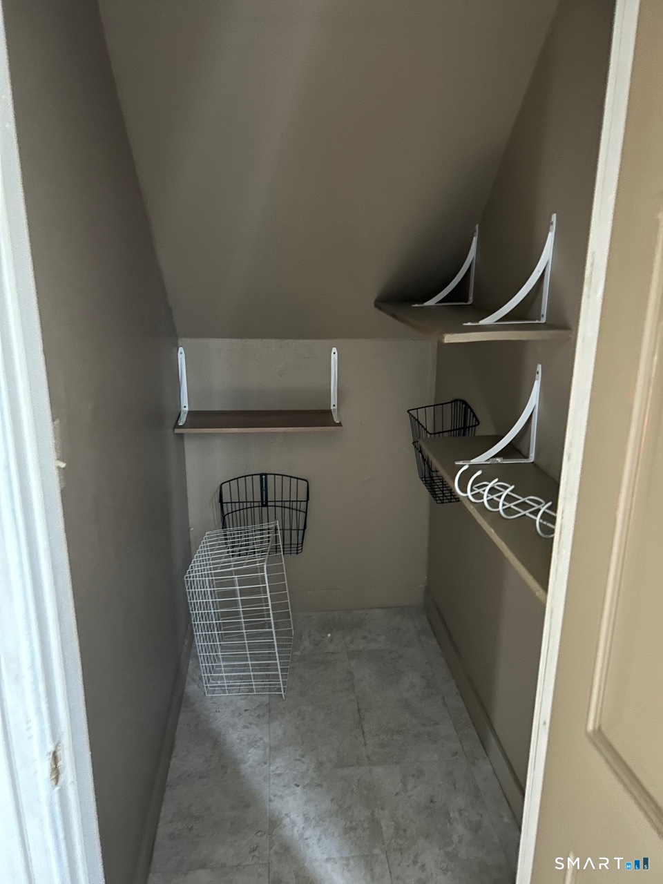82-84 Glendale Avenue Hartford CT 06106