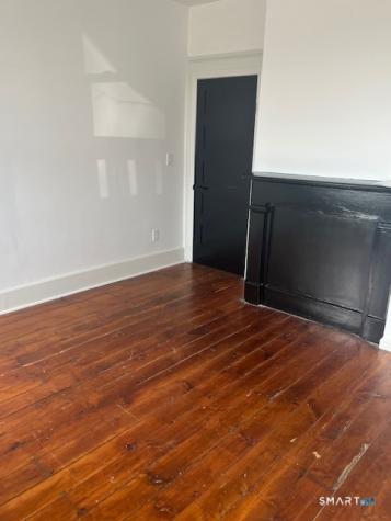 118 Pequonnock Street Bridgeport CT 06604