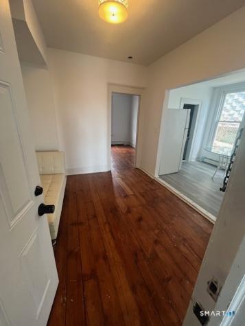 118 Pequonnock Street Bridgeport CT 06604
