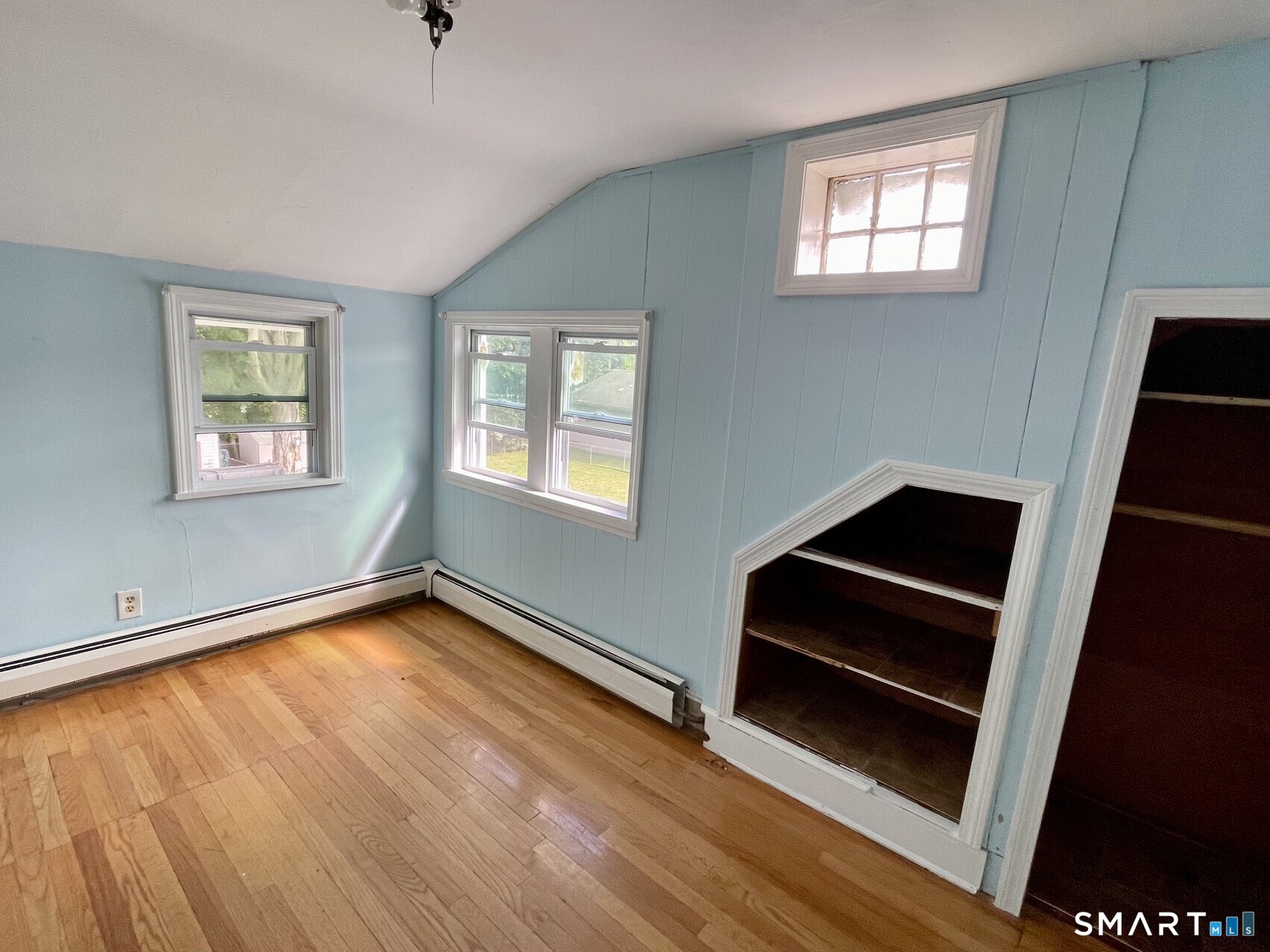 114 Tulip Street Bristol CT 06010