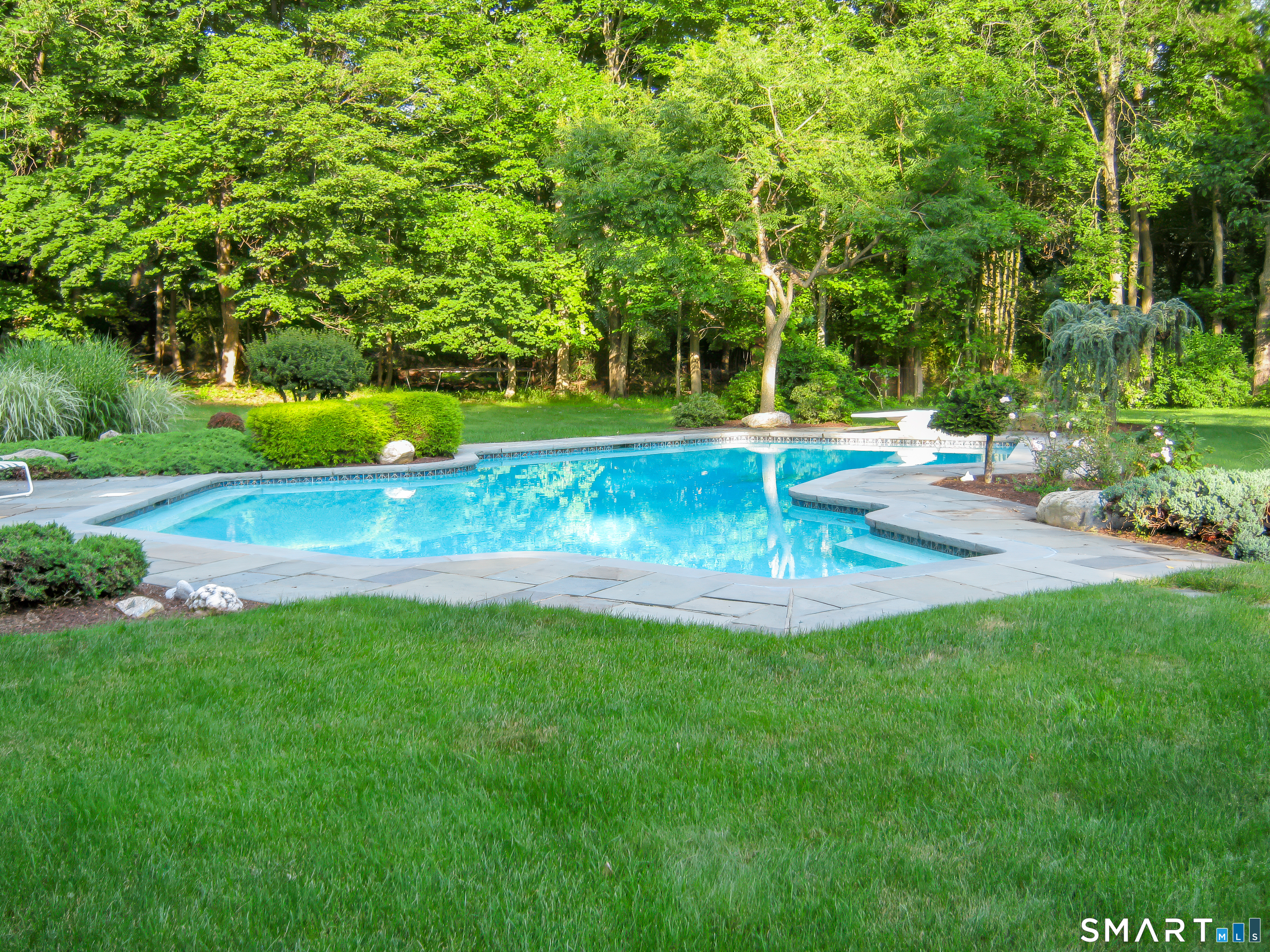 1 Brightfield Lane Westport CT 06880