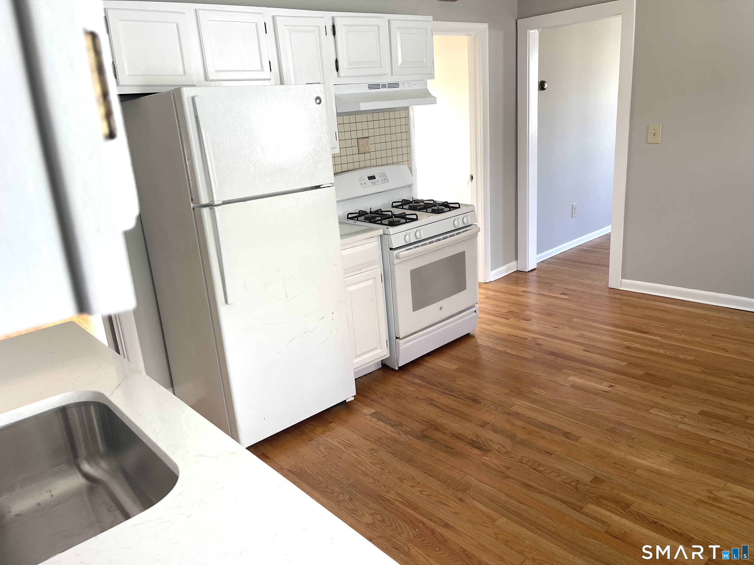 53 Mckinley Avenue Bridgeport CT 06606