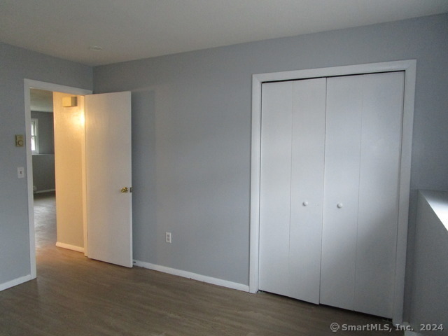 15 Elmview Circle Waterbury CT 06708