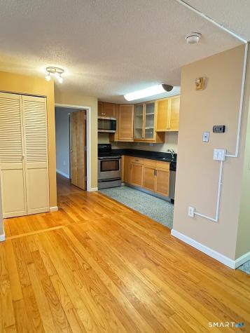 New London CT 06320