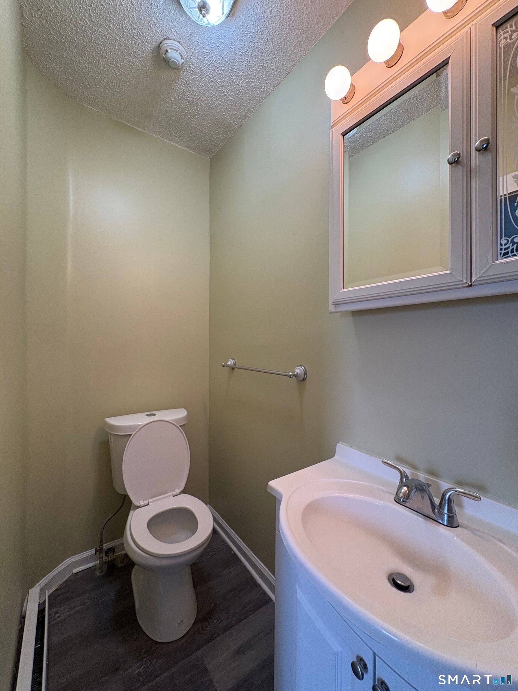 240-242 Washington Street New Britain CT 06051