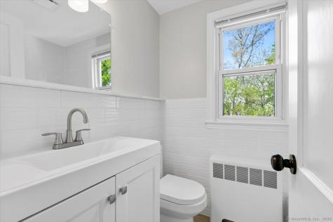 119 Sunnyside Court Milford CT 06460