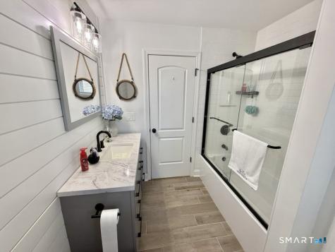 39 Edgefield Avenue Milford CT 06460