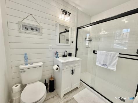 39 Edgefield Avenue Milford CT 06460