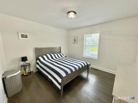 39 Edgefield Avenue Milford CT 06460
