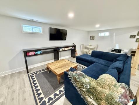 39 Edgefield Avenue Milford CT 06460