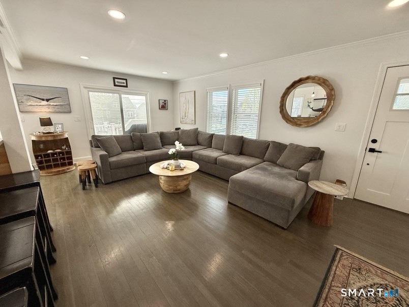 39 Edgefield Avenue Milford CT 06460