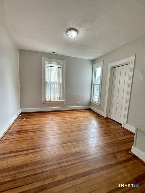 384 Gregory Street Bridgeport CT 06604