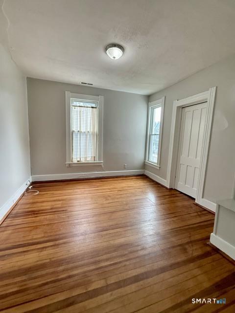 384 Gregory Street Bridgeport CT 06604