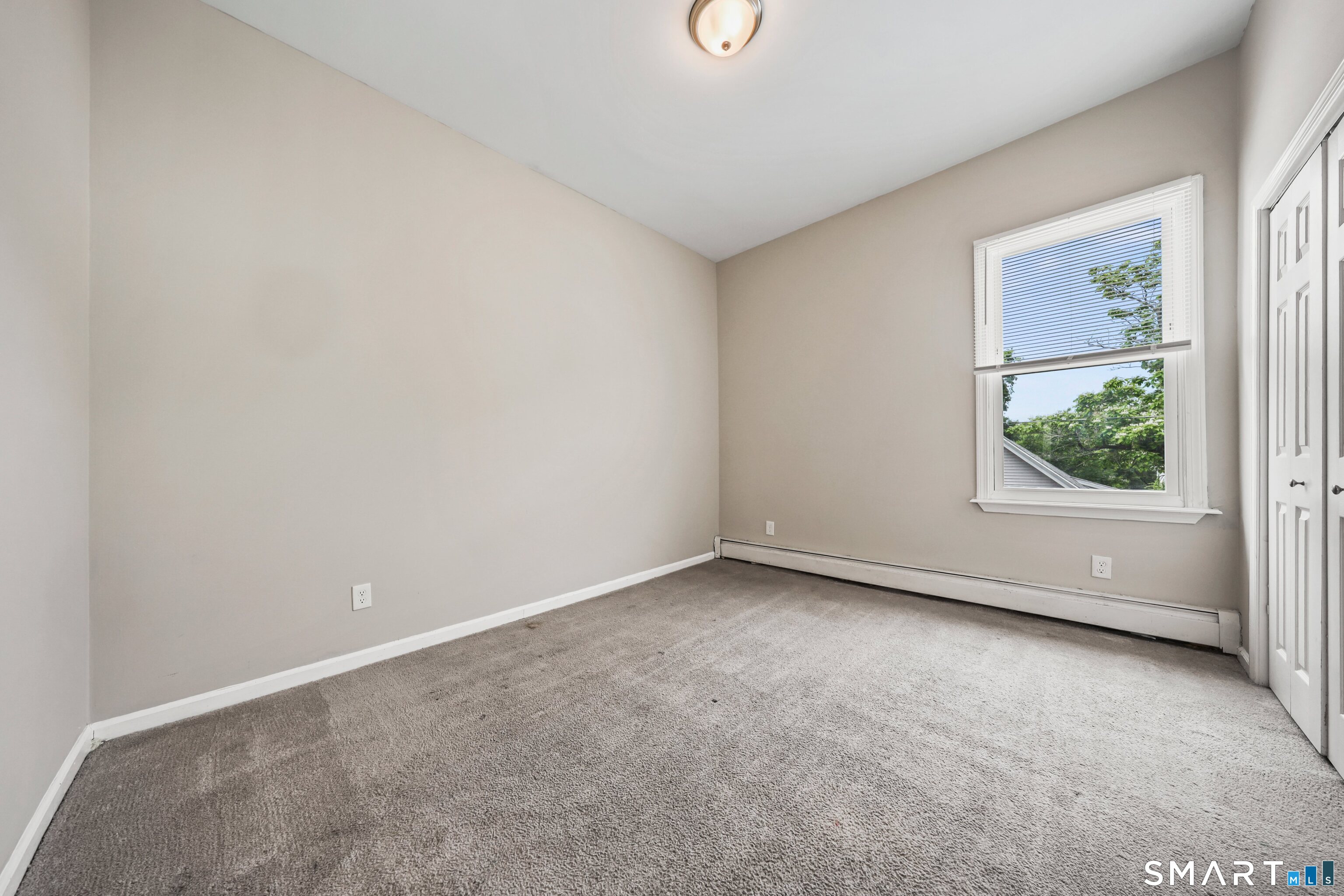 21 Hawkins Street Derby CT 06418