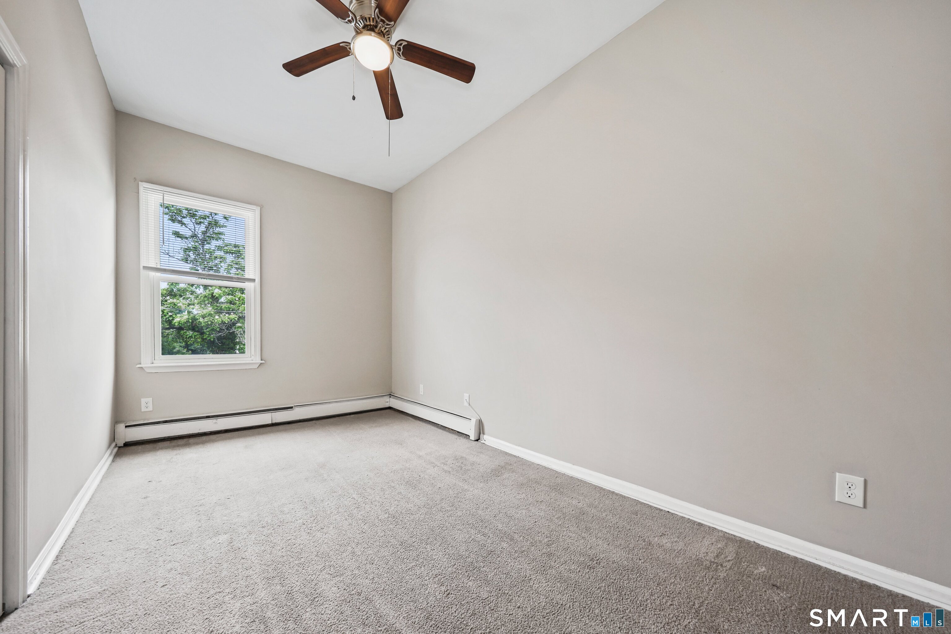 21 Hawkins Street Derby CT 06418
