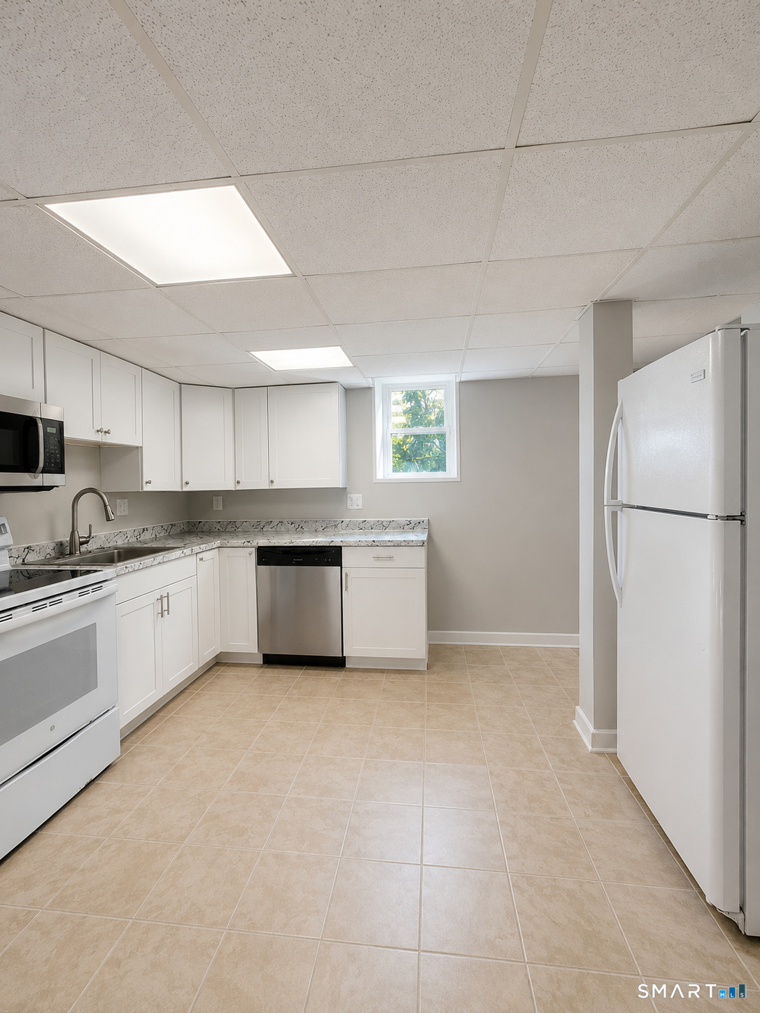 3-17 Curve Street Branford CT 06405