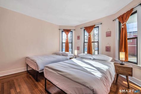 31 Canner Street New Haven CT 06511