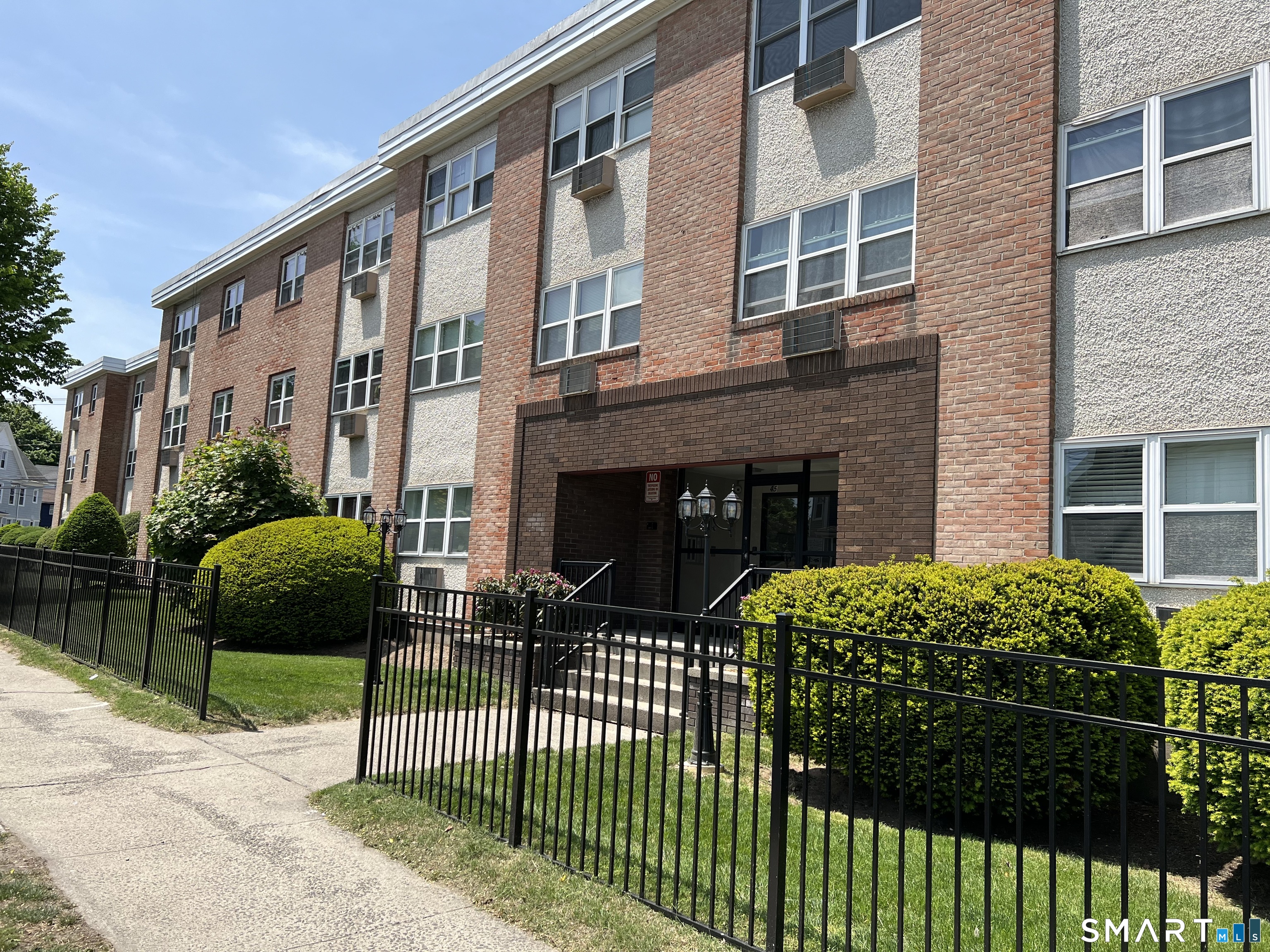45 Monroe Street Bridgeport CT 06605