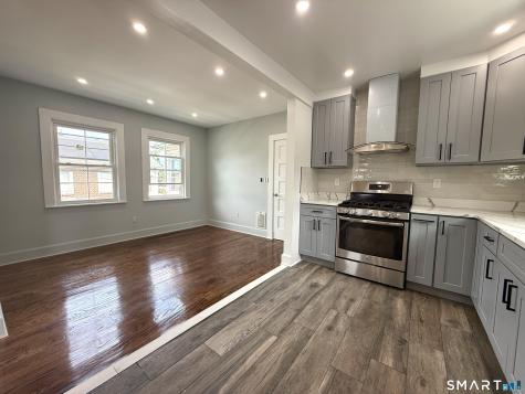 32 Hadley Street Bridgeport CT 06610