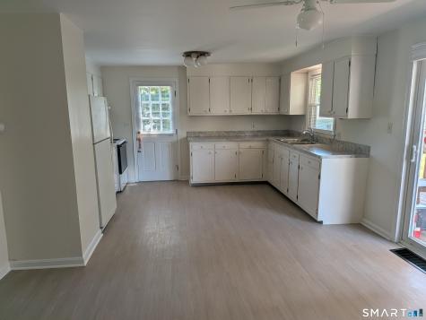 124 Spring Lake Road Waterbury CT 06706