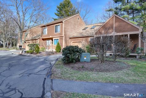 2 Stonington Court Avon CT 06001