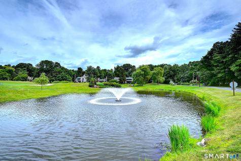 2 Stonington Court Avon CT 06001